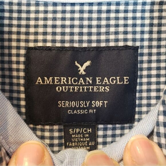 AMERICAN EAGLE Seriously Soft Button Down Shirt Small - Picture 4 of 4